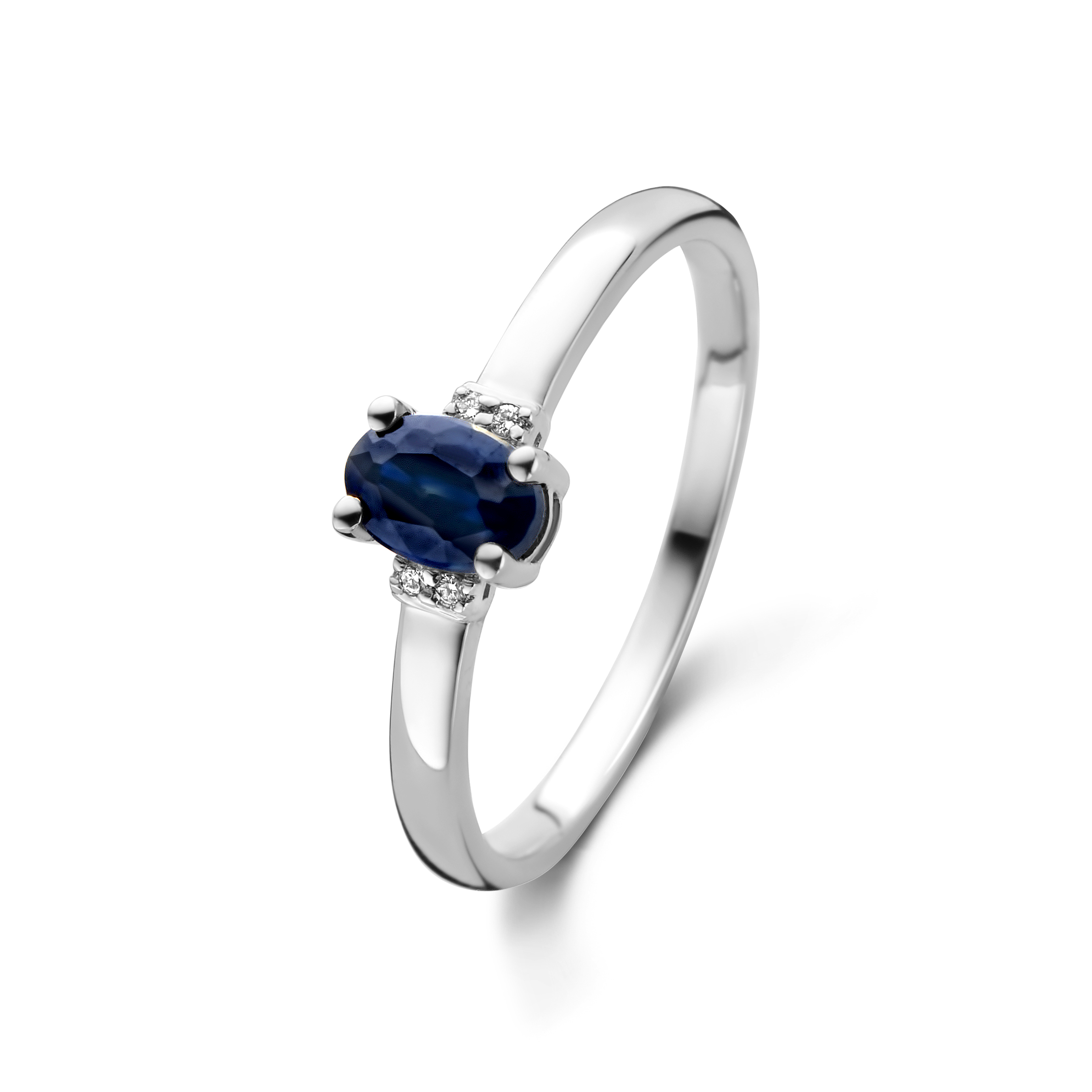 Rikkoert witgouden ring met blauw saffier en diamant C32.0070.481